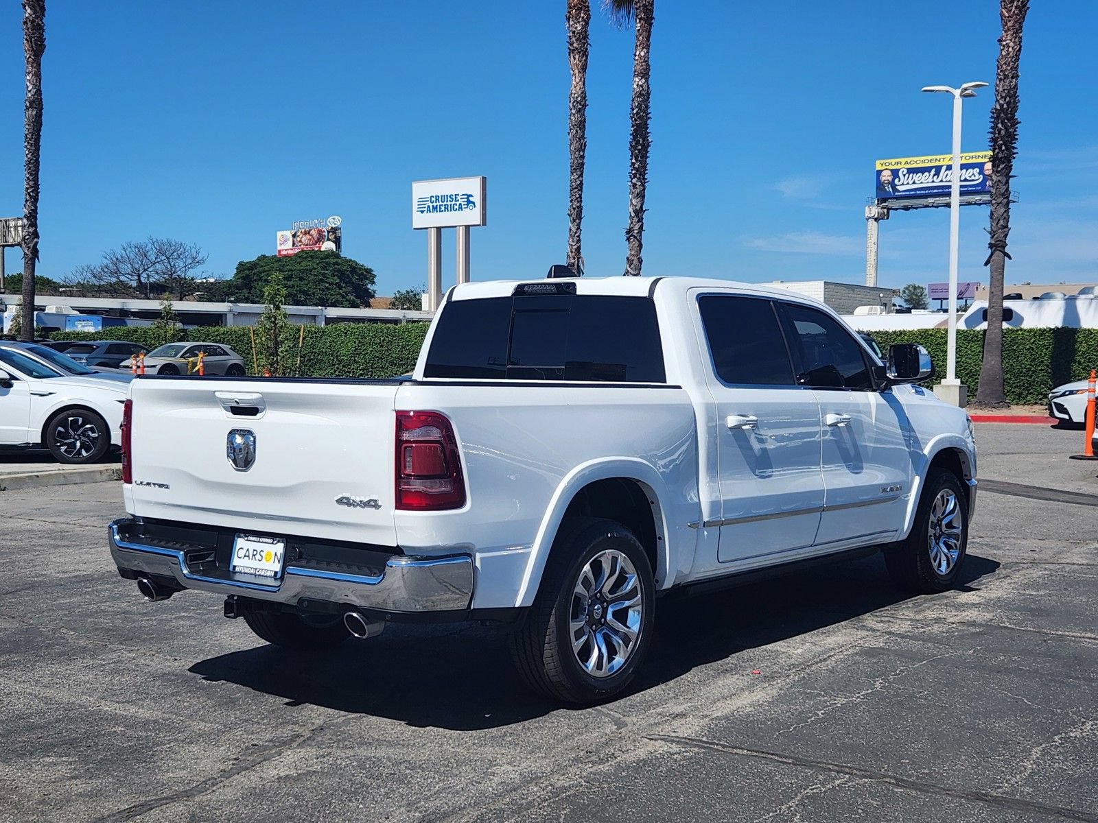 Used 2023 RAM 1500 Limited AWD/4WD image 7