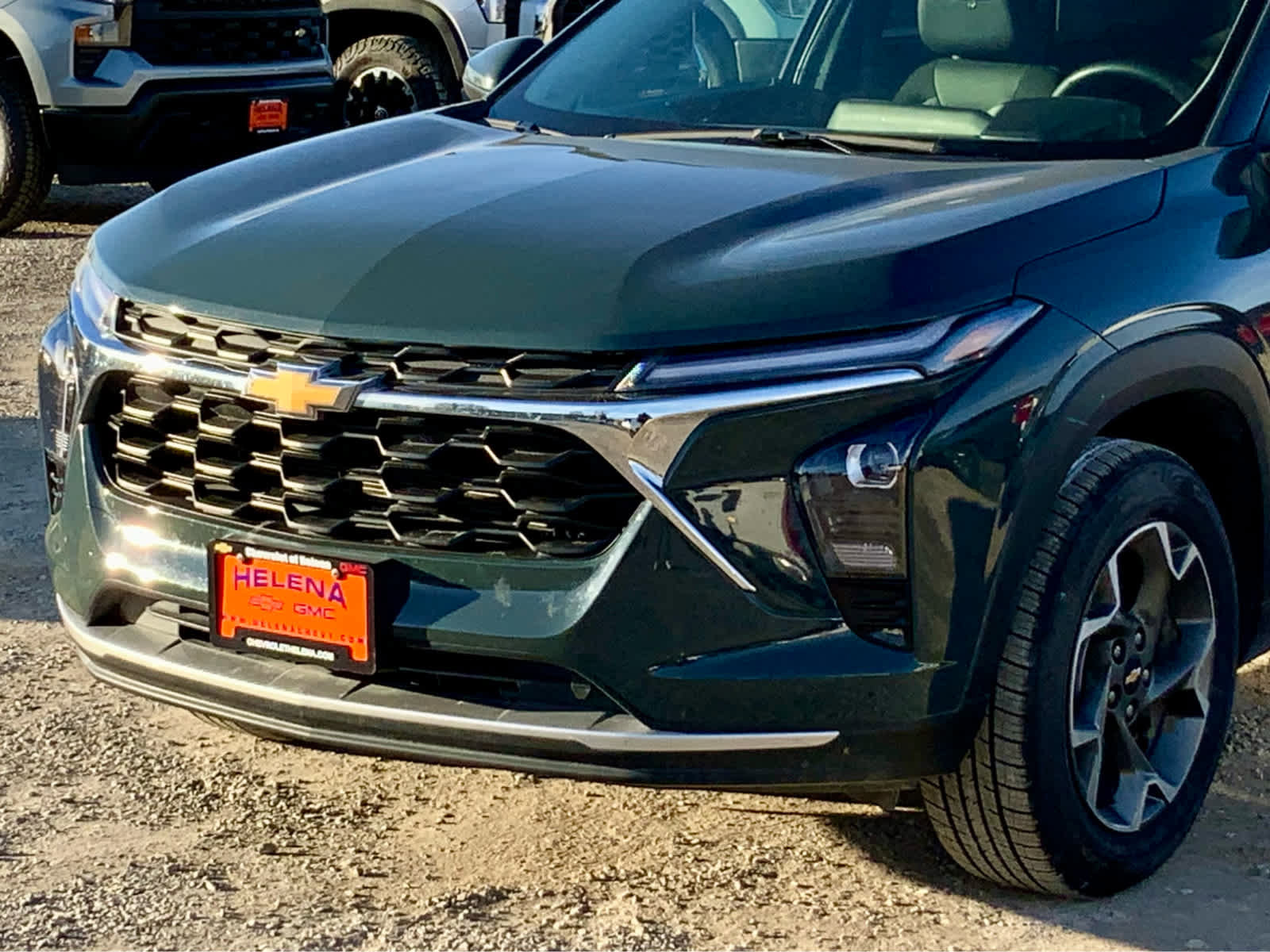 Certified 2025 Chevrolet Trax LT w/ Driver Confidence Package image 9