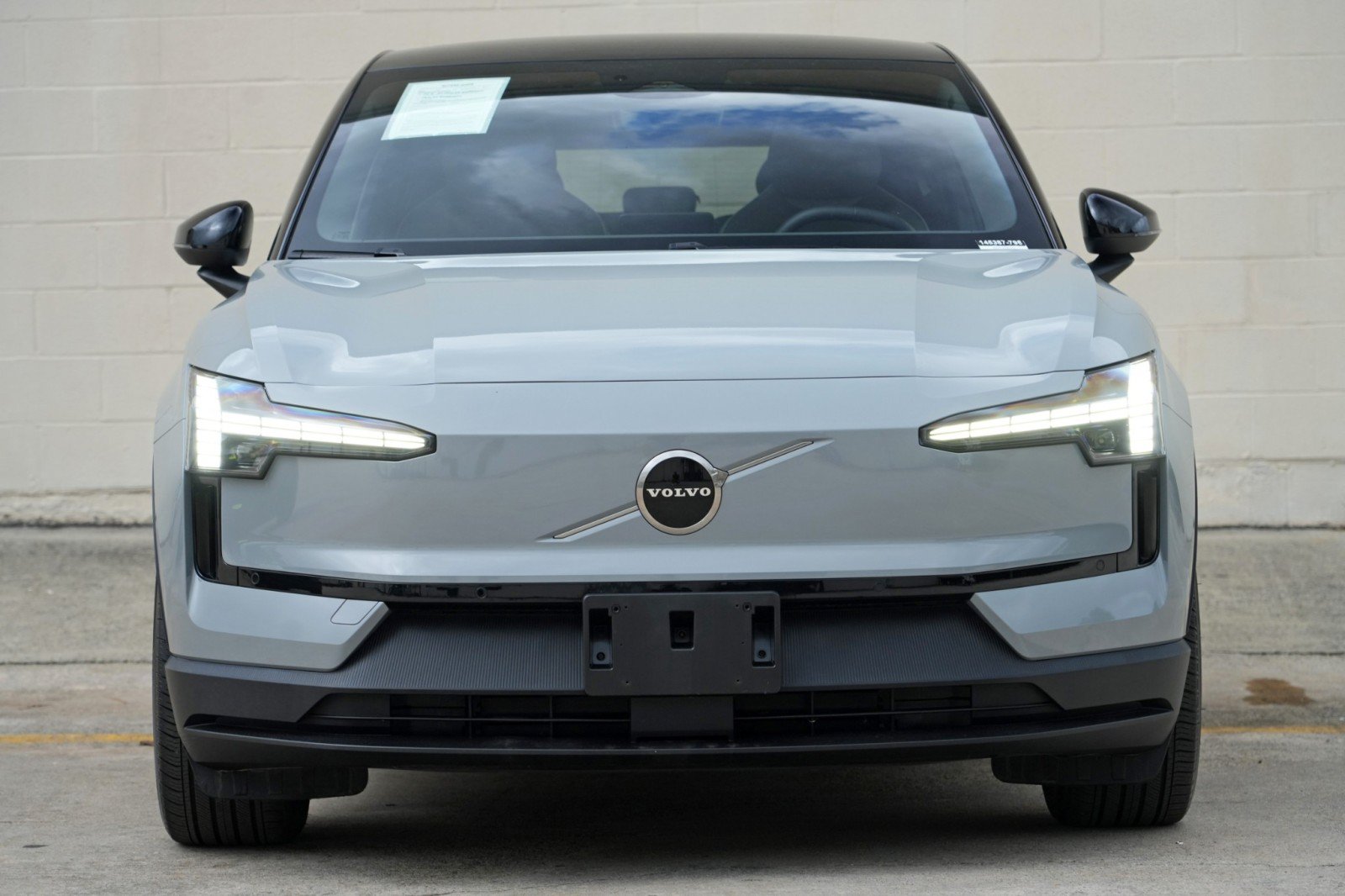 Used 2025 Volvo EX30 Plus AWD/4WD image 6