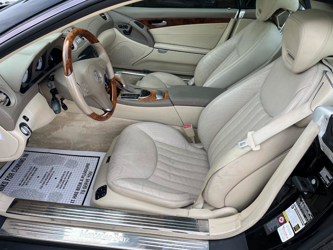 Used 2009 Mercedes-Benz SL 550 image 16