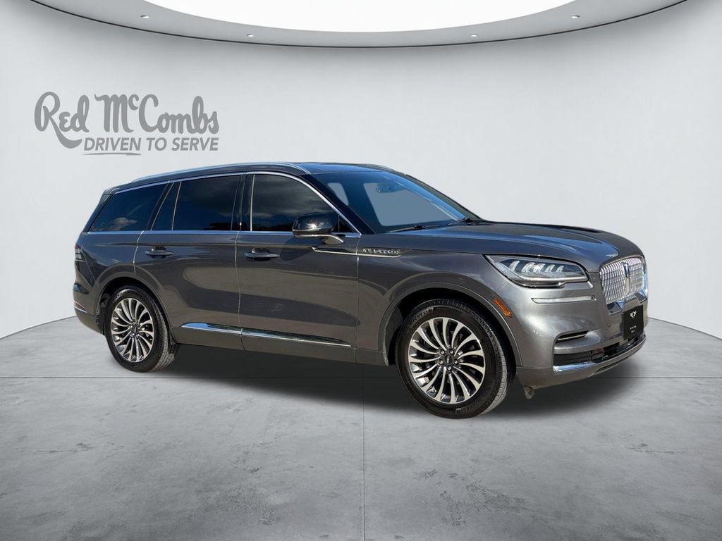 Used 2024 Lincoln Aviator Reserve w/ Elements Package Plus RWD image 8