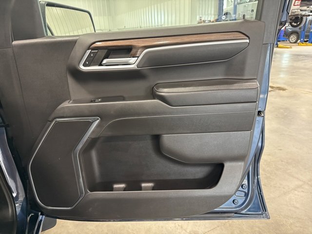Used 2022 Chevrolet Silverado 1500 RST image 32