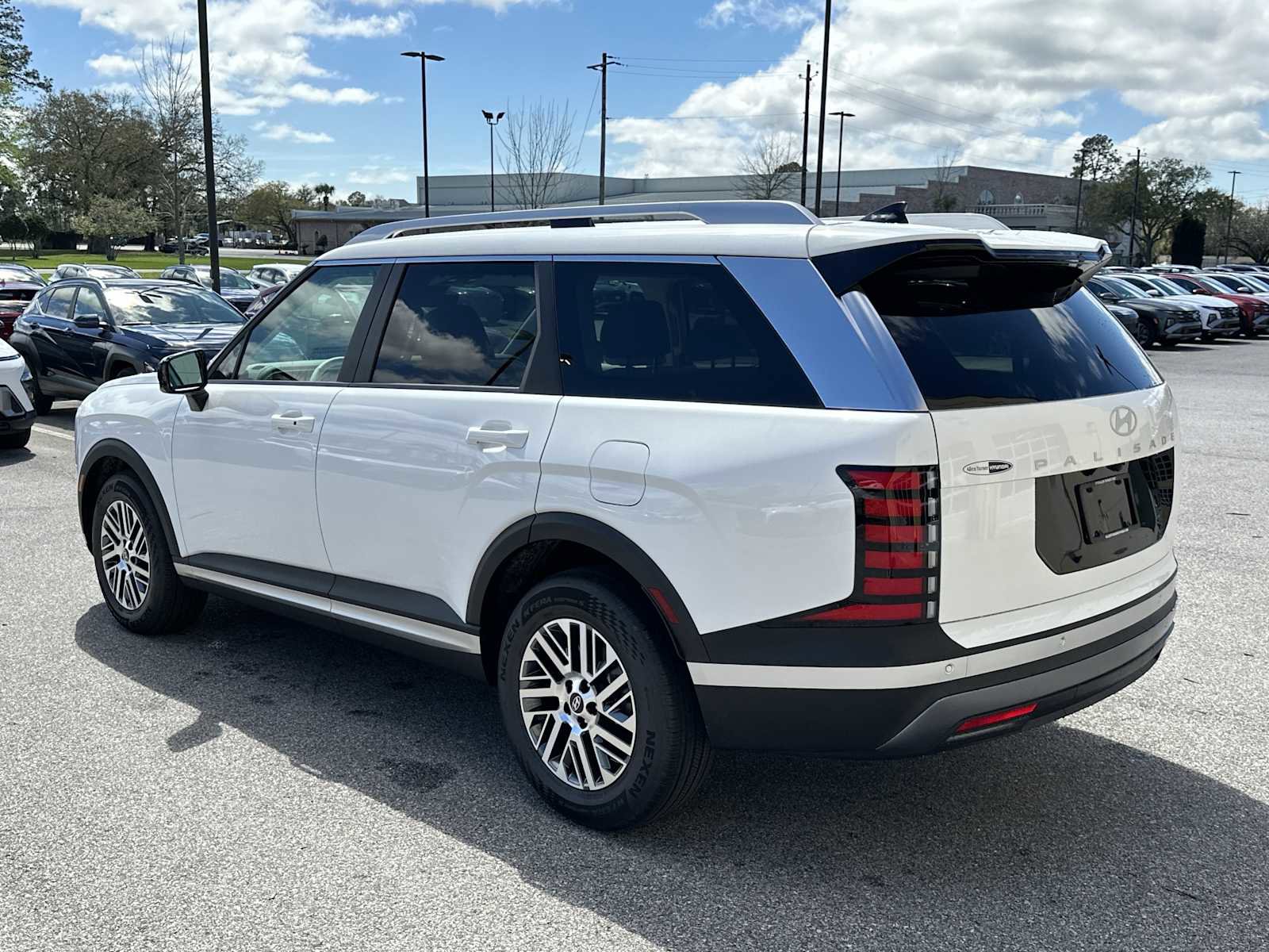 New 2026 Hyundai Palisade SEL image 4