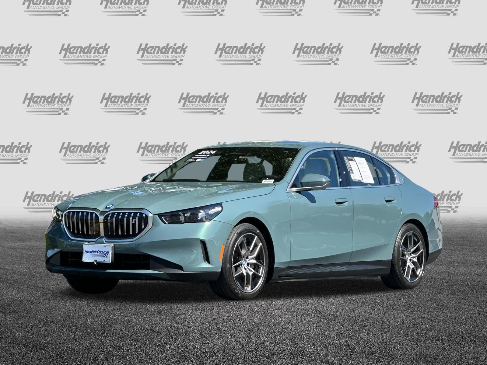 Certified 2024 BMW i5 eDrive40i w/ Premium Package RWD image 9