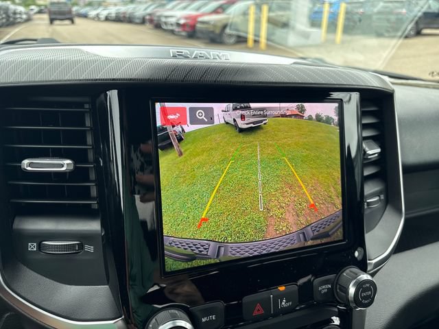 New 2026 RAM 1500 Express AWD/4WD image 16
