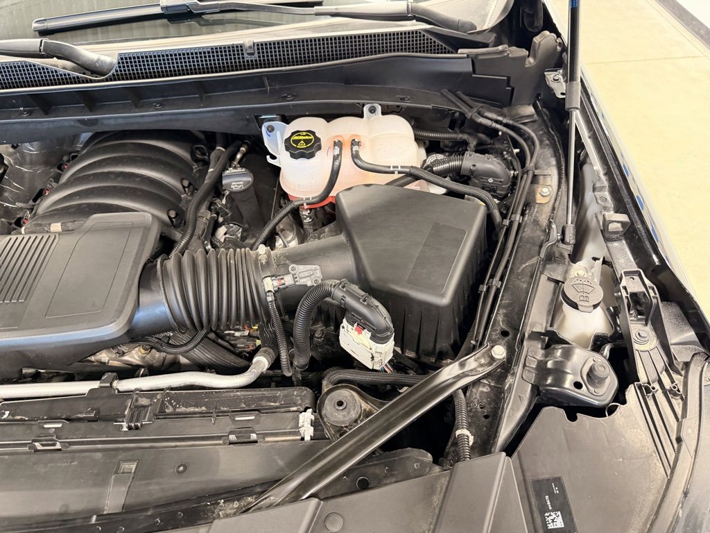 Used 2025 Chevrolet Suburban RST w/ Sun And Tow Package image 48