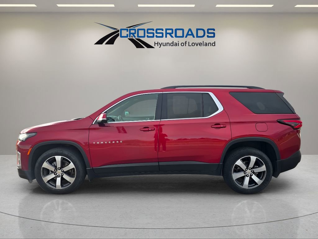 Used 2023 Chevrolet Traverse LT w/ LT Premium Package image 2