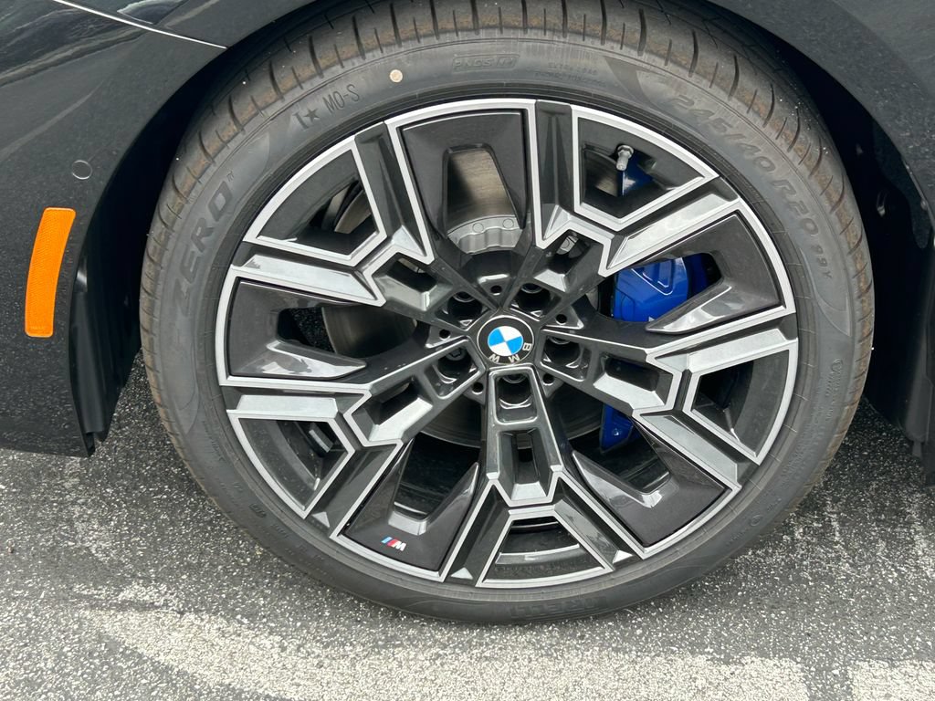New 2027 BMW 550e xDrive w/ Executive Package AWD/4WD image 9