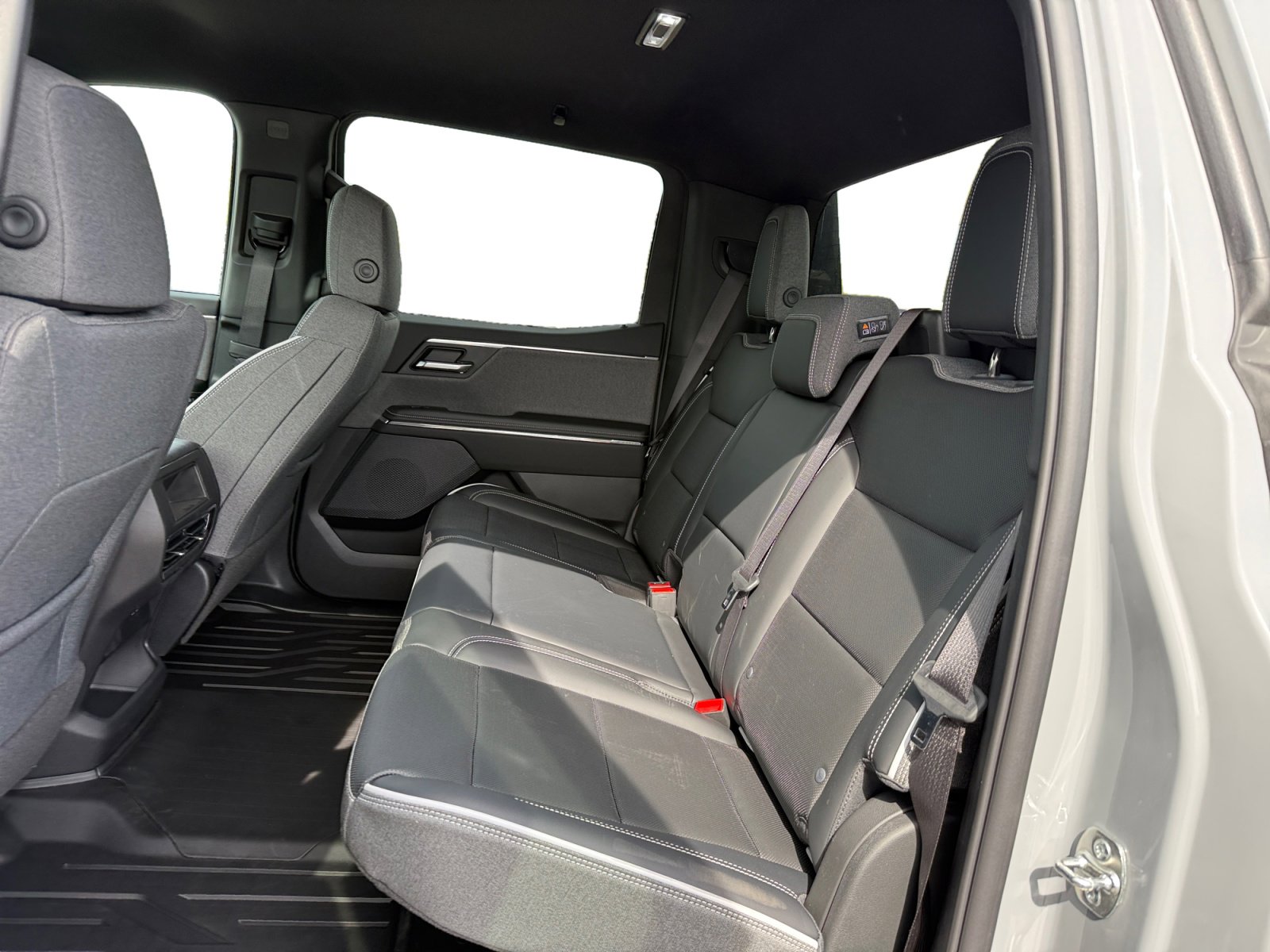 New 2026 GMC Sierra EV Elevation w/ LPO, Elevation Dark Package image 16