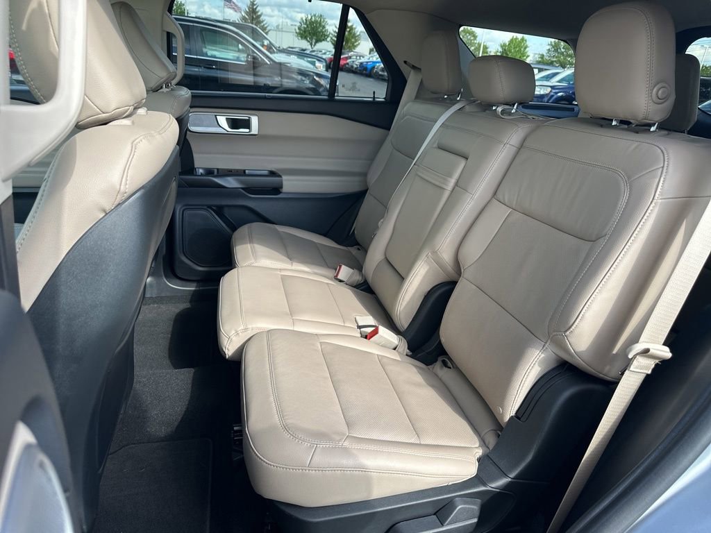 Used 2020 Ford Explorer Limited AWD/4WD image 15