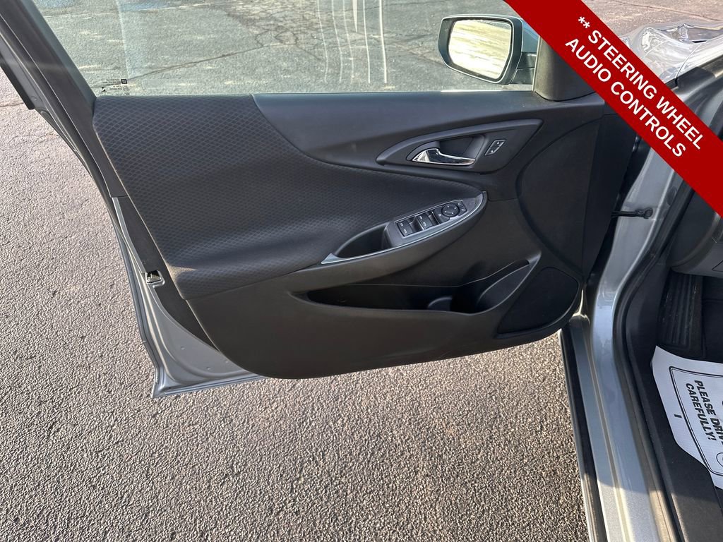 Used 2023 Chevrolet Malibu LT image 11