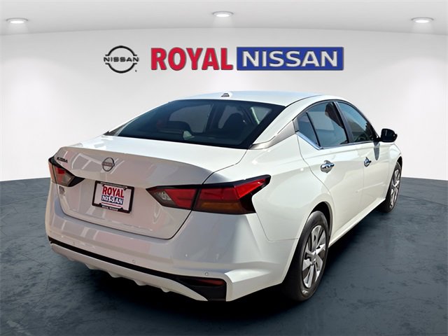Used 2025 Nissan Altima 2.5 S image 7