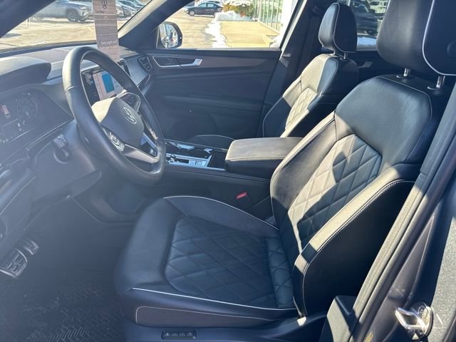 Certified 2025 Volkswagen Atlas Cross Sport SEL Premium R-Line image 14