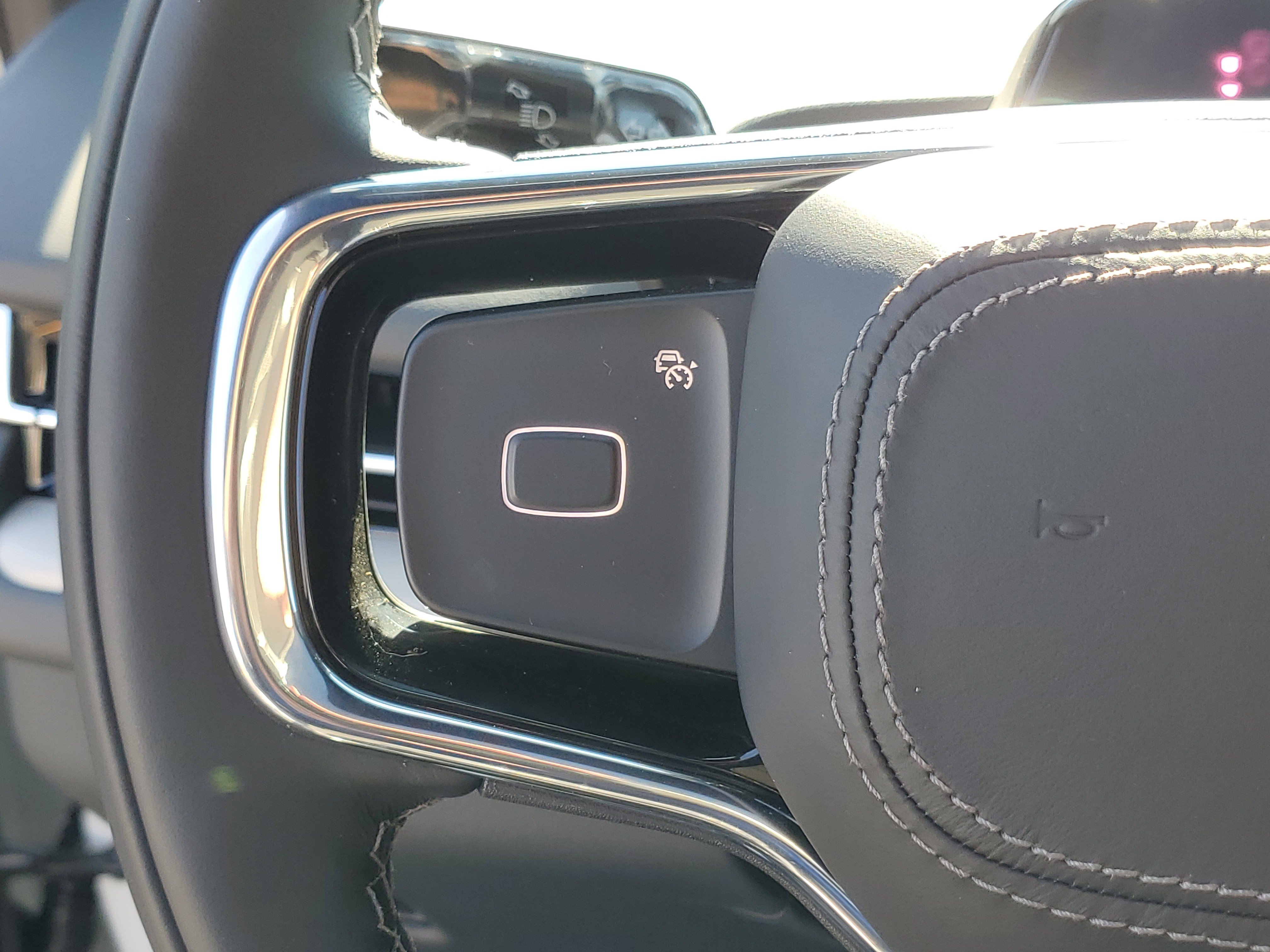 New 2027 Lincoln Navigator Reserve w/ Jet Appearance Package AWD/4WD image 17