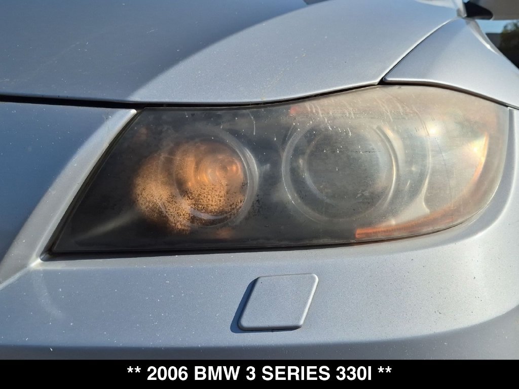 Used 2006 BMW 330i Sedan RWD image 15