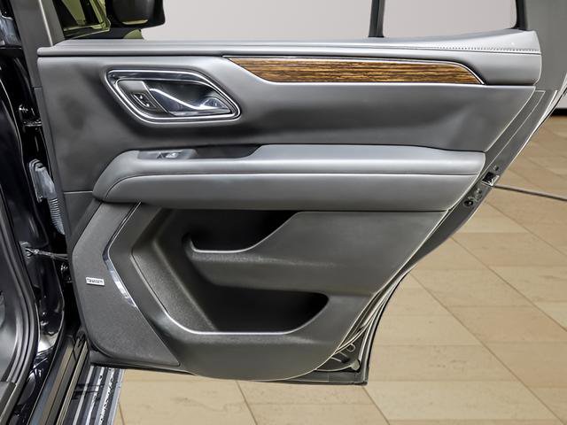 Used 2023 Chevrolet Tahoe High Country w/ Premium Package image 32