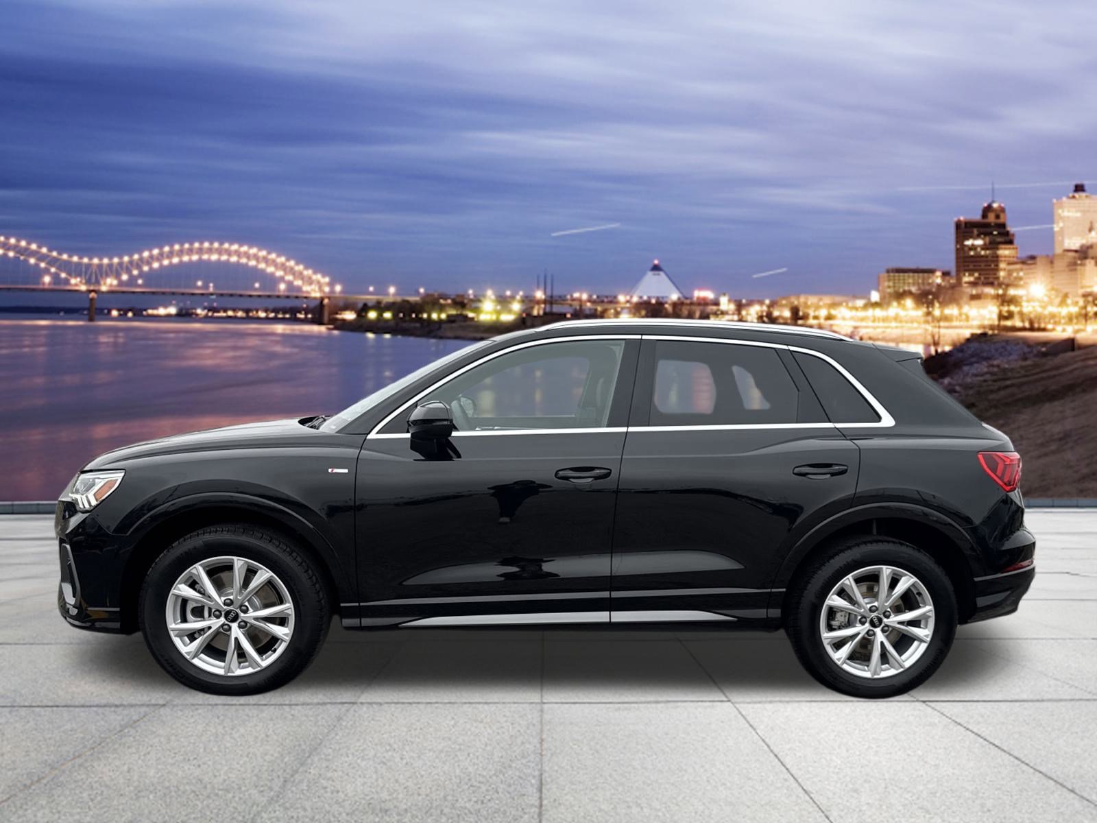 Certified 2025 Audi Q3 2.0T Premium w/ Convenience Package image 2