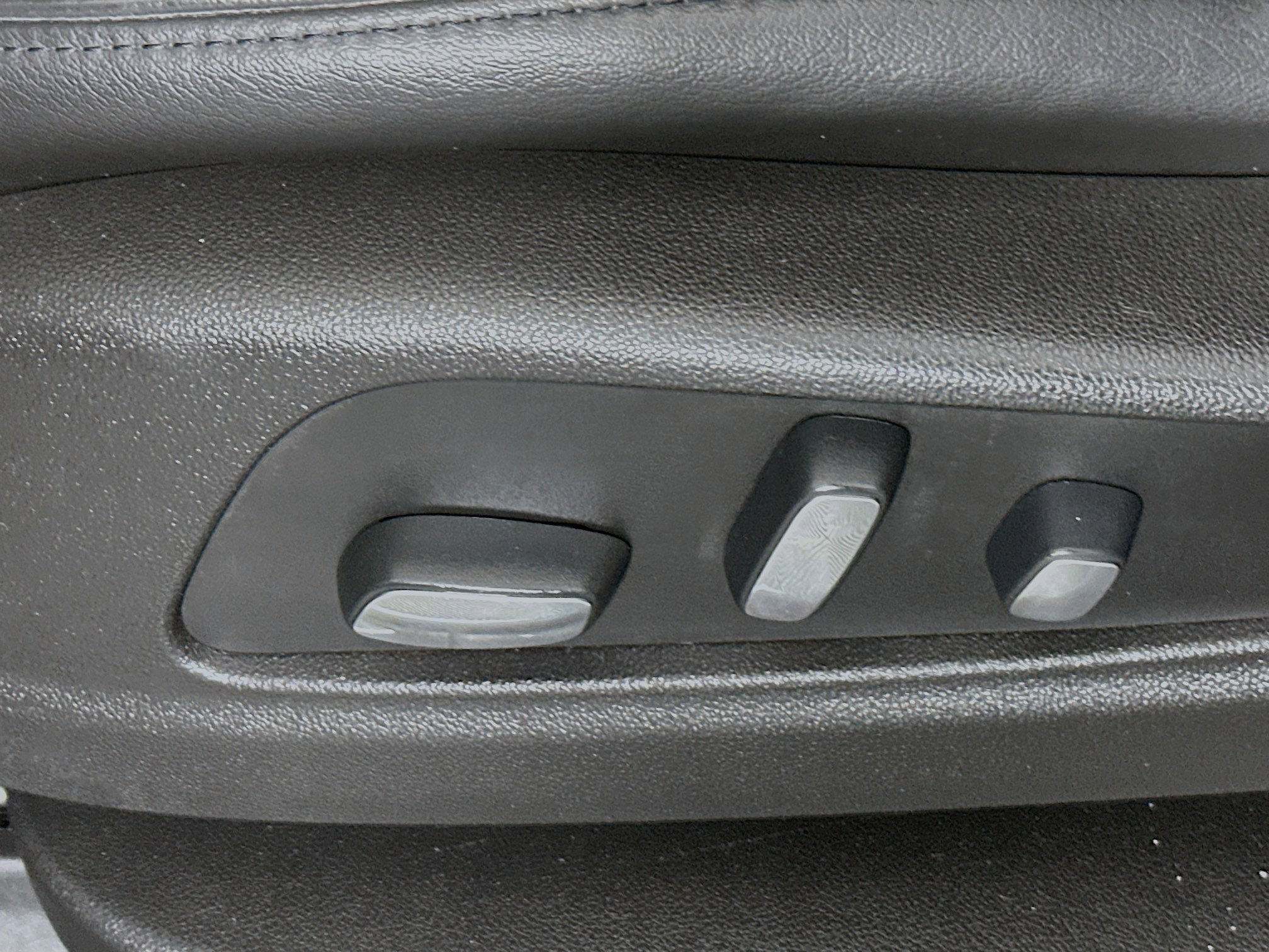 Used 2018 Cadillac XT5 Premium Luxury image 13