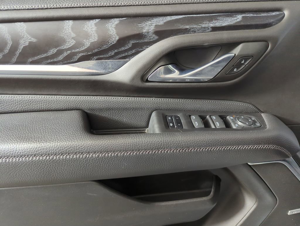 Used 2023 GMC Yukon Denali w/ LPO, Floor Liner Package image 9