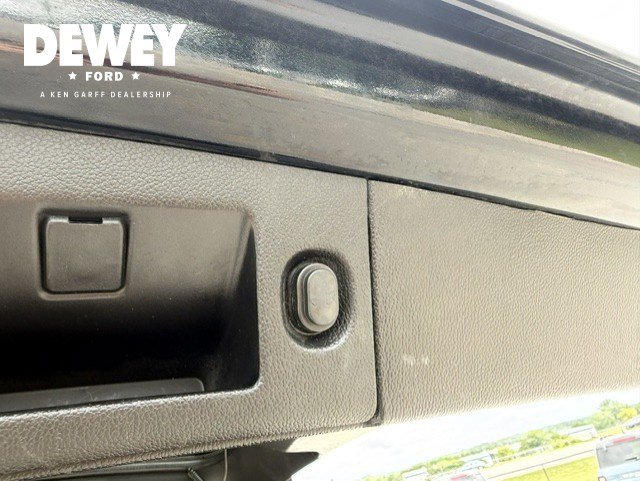 Used 2020 Chevrolet Suburban LT AWD/4WD image 29
