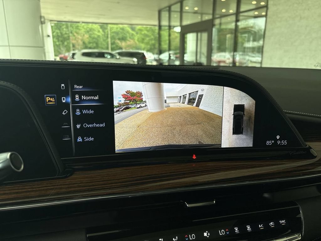 Certified 2023 Cadillac Escalade Premium Luxury AWD/4WD image 15
