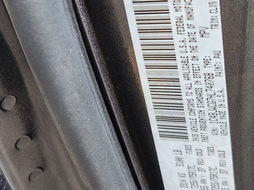 Used 2017 Jeep Wrangler Rubicon image 21