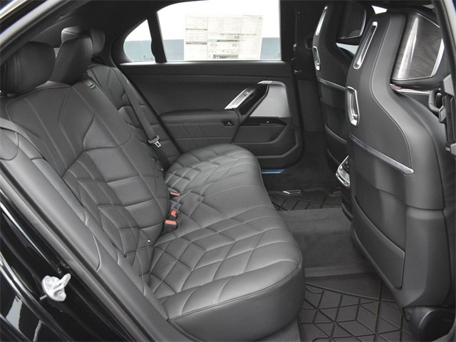 New 2024 BMW 760i xDrive w/ Executive Package image 10