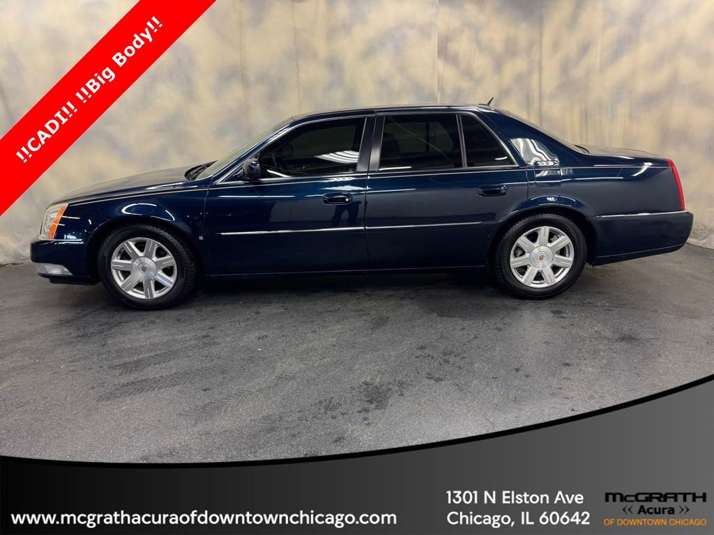 Used 2008 Cadillac DTS image 3