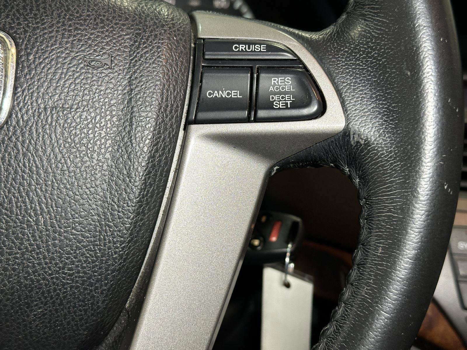 Used 2011 Honda Accord EX-L image 26