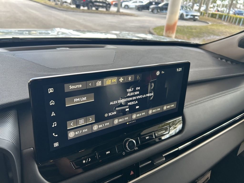 New 2026 Mitsubishi Outlander SE image 7