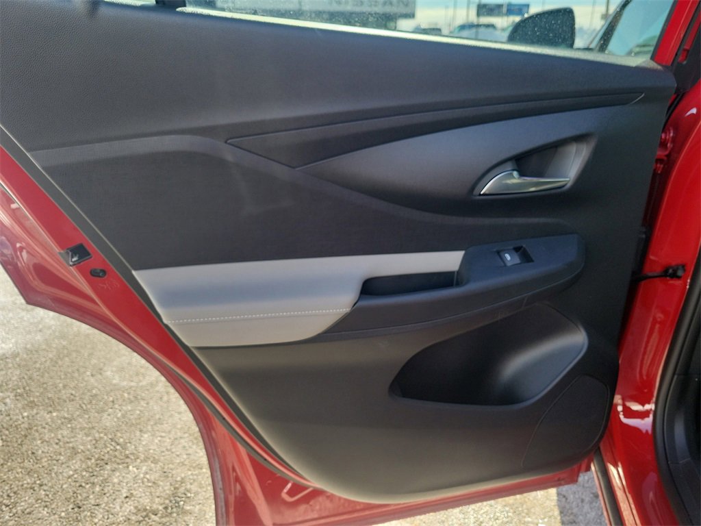 Used 2026 Buick Envista Avenir image 14