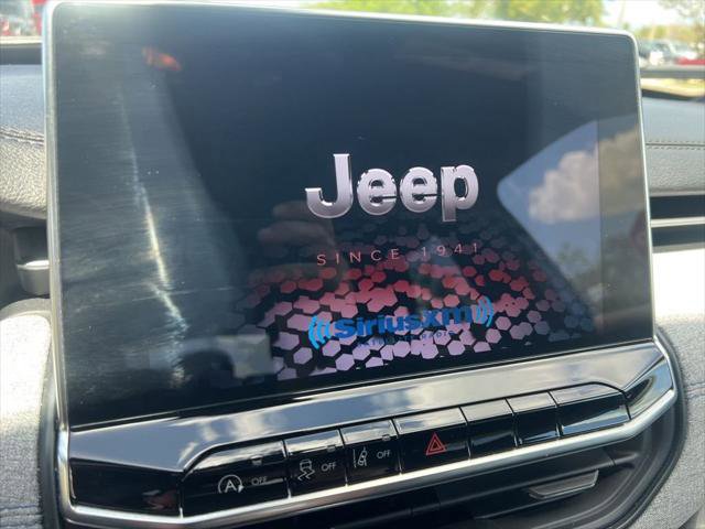 Certified 2024 Jeep Compass Sport image 55