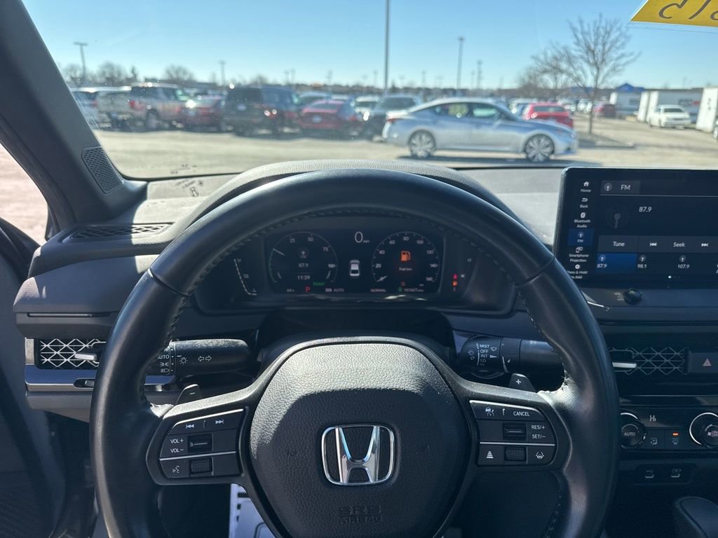 Used 2023 Honda Accord Sport image 11