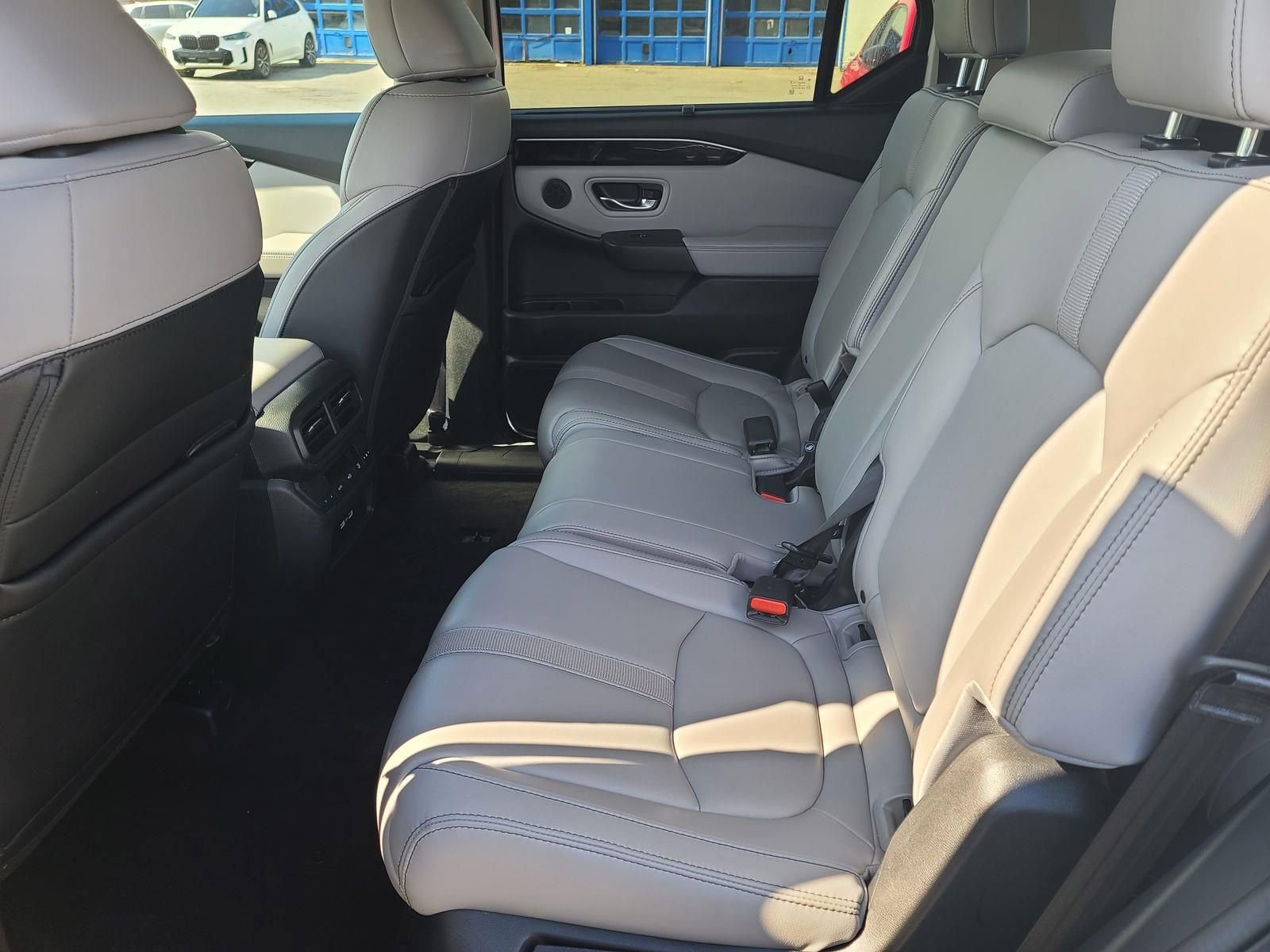 Used 2023 Honda Pilot EX-L image 14