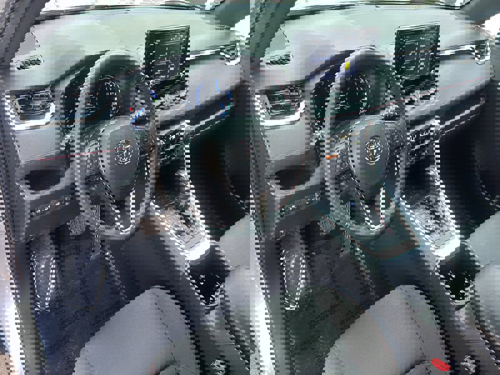 Used 2022 Toyota RAV4 SE w/ Weather & Moonroof Package image 40