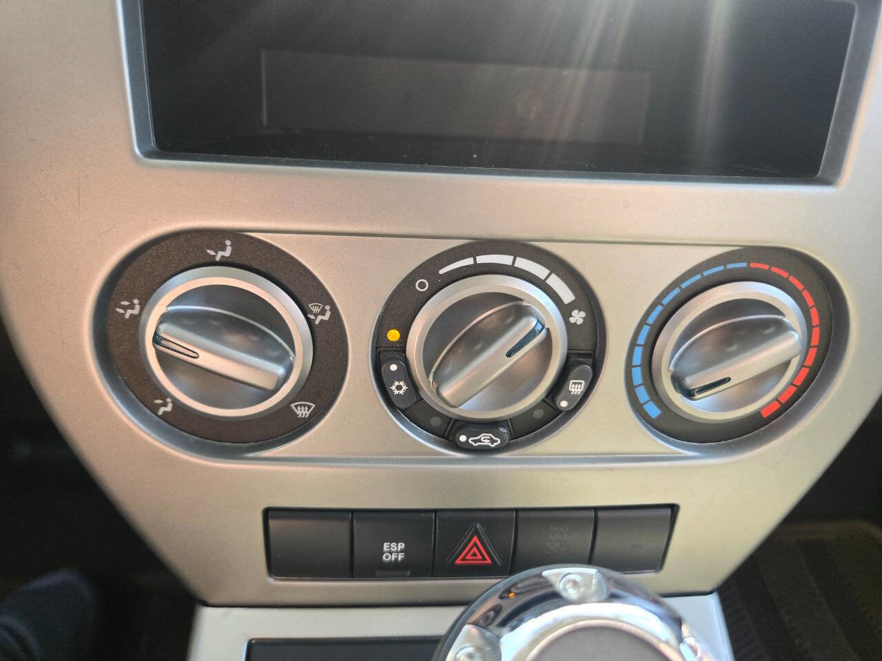 Used 2007 Jeep Compass Sport FWD image 61