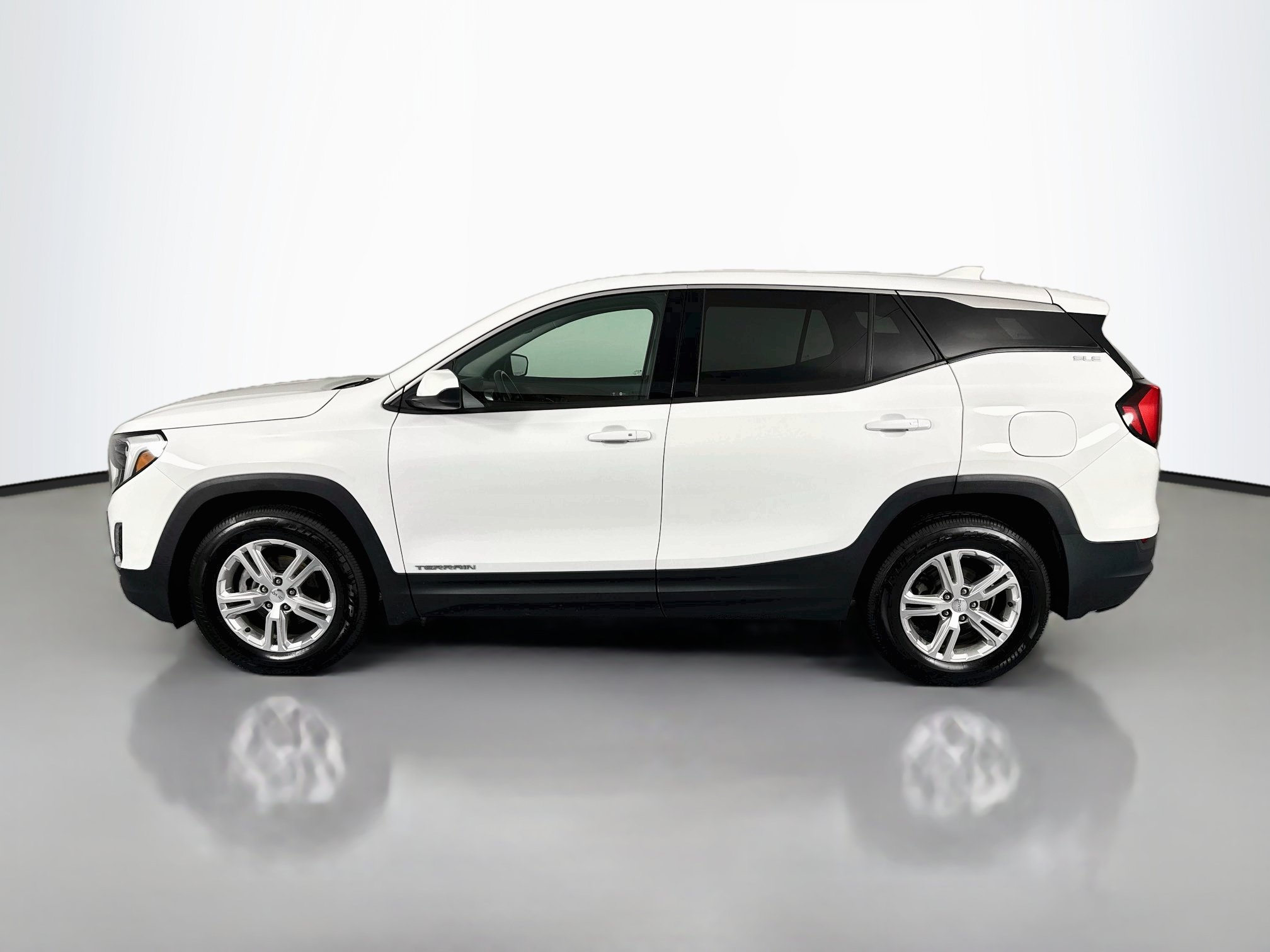 Used 2018 GMC Terrain SLE FWD image 8