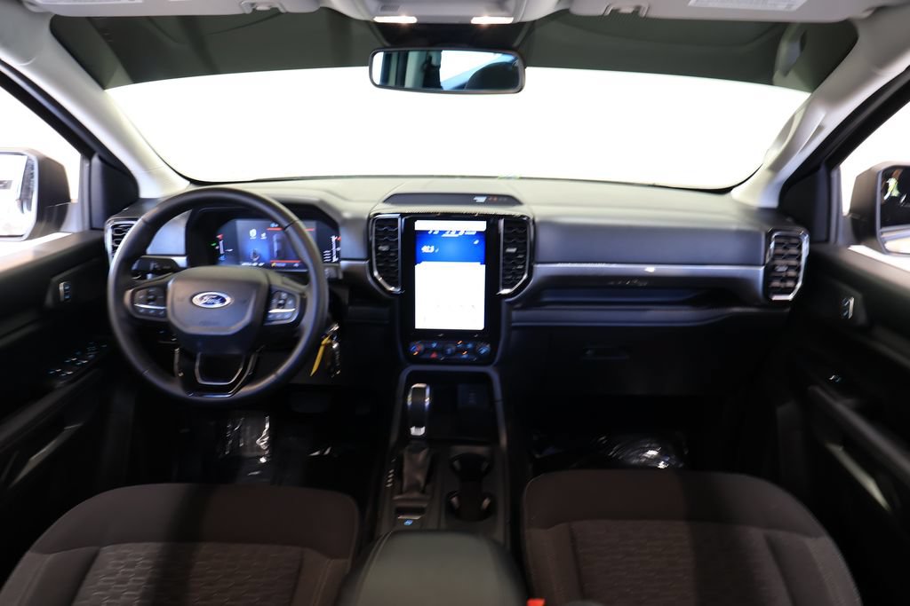 Used 2025 Ford Ranger XLT w/ Convenience Package RWD image 21