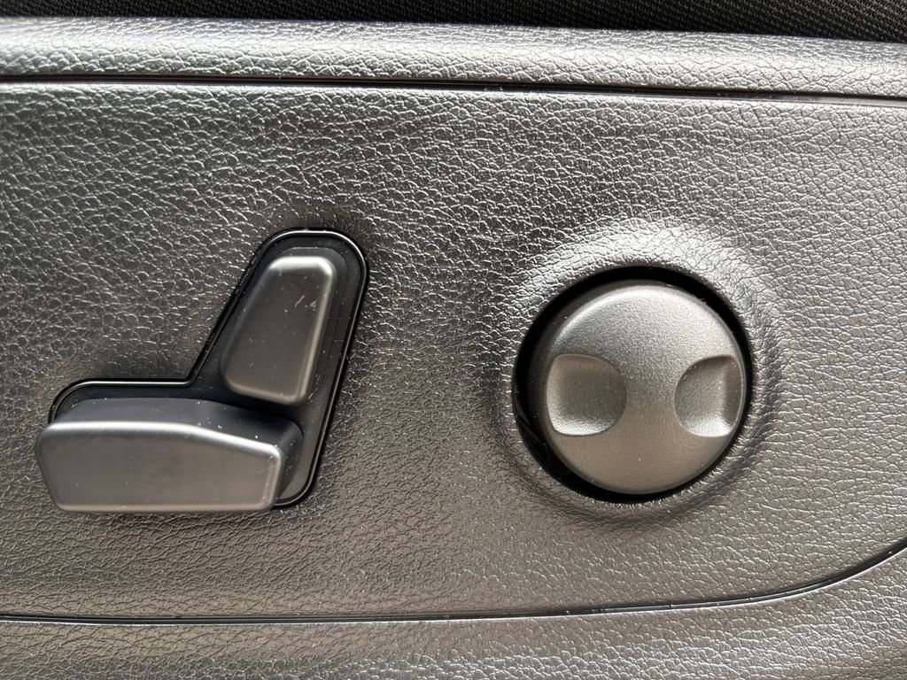 New 2026 RAM 1500 Big Horn image 13