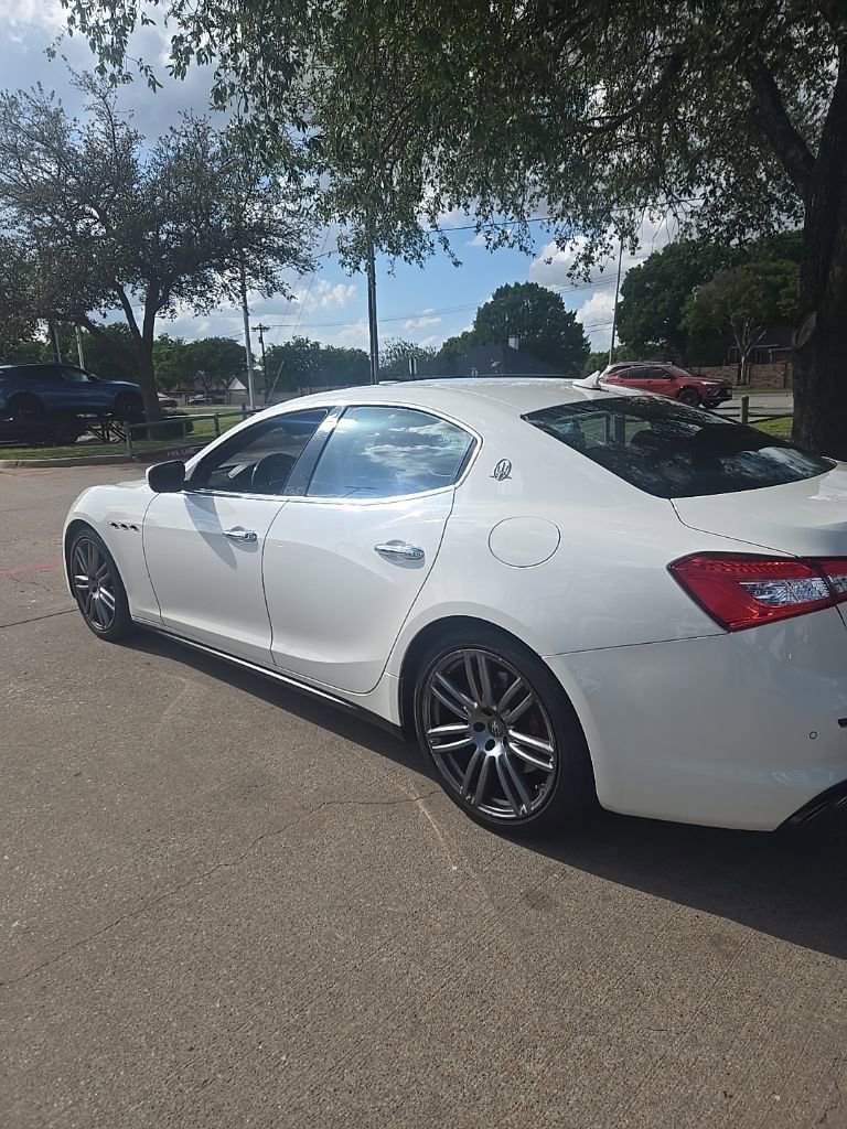 Used 2018 Maserati Ghibli S image 9