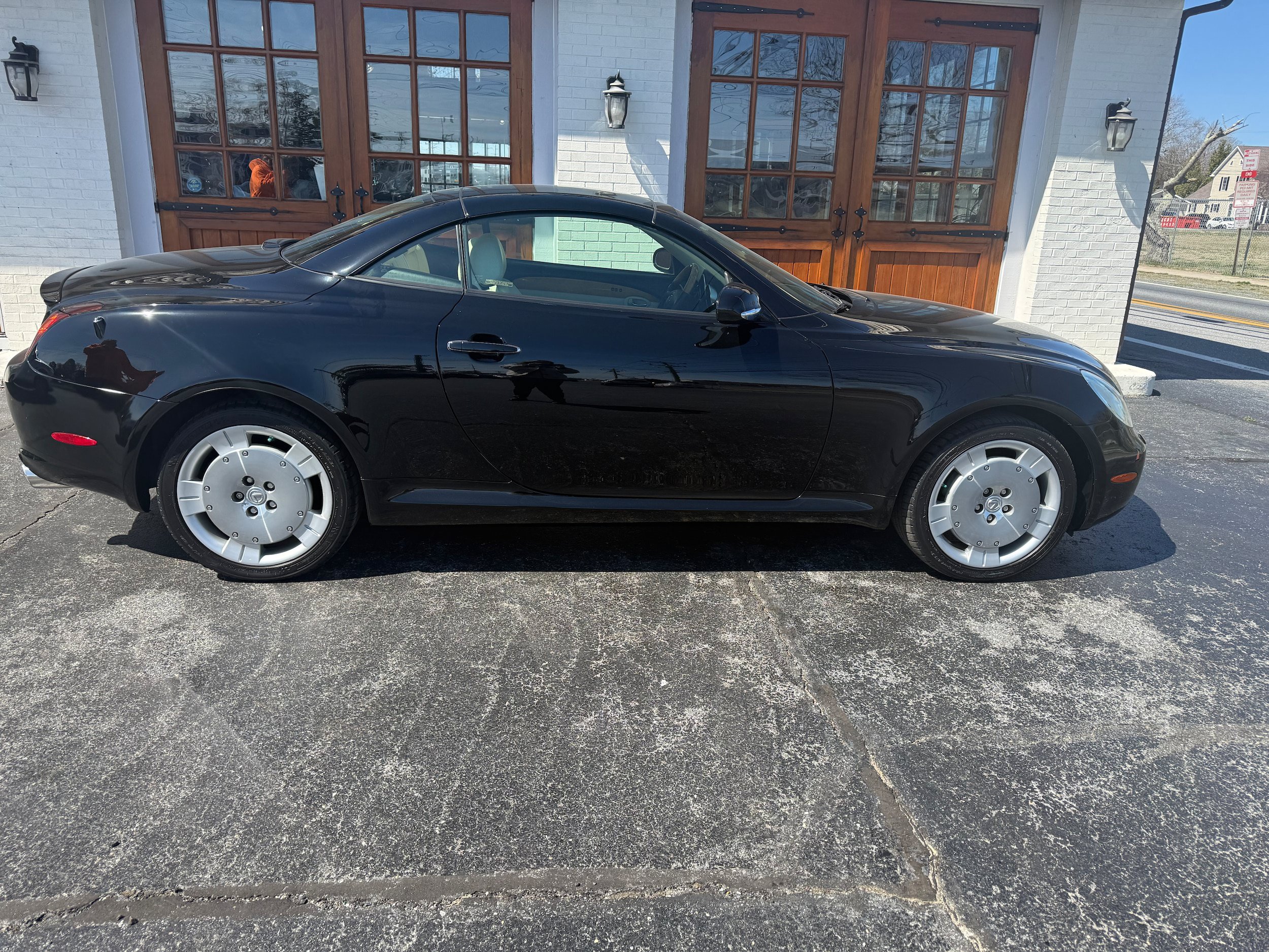 Used 2005 Lexus SC 430 Convertible RWD image 10