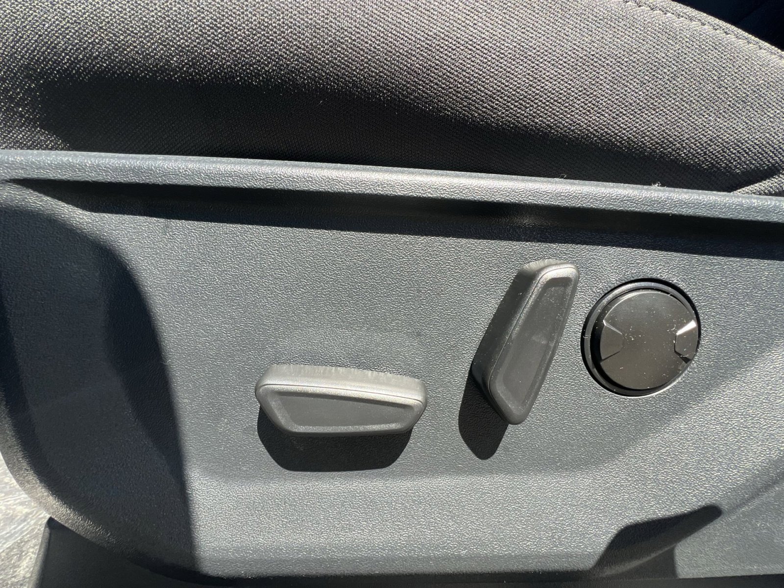 New 2026 Ford F150 XLT w/ Equipment Group 302A MID AWD/4WD image 14