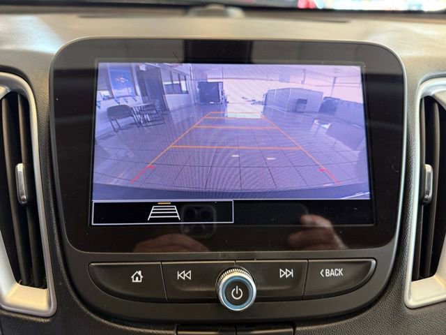 Used 2022 Chevrolet Malibu RS image 14