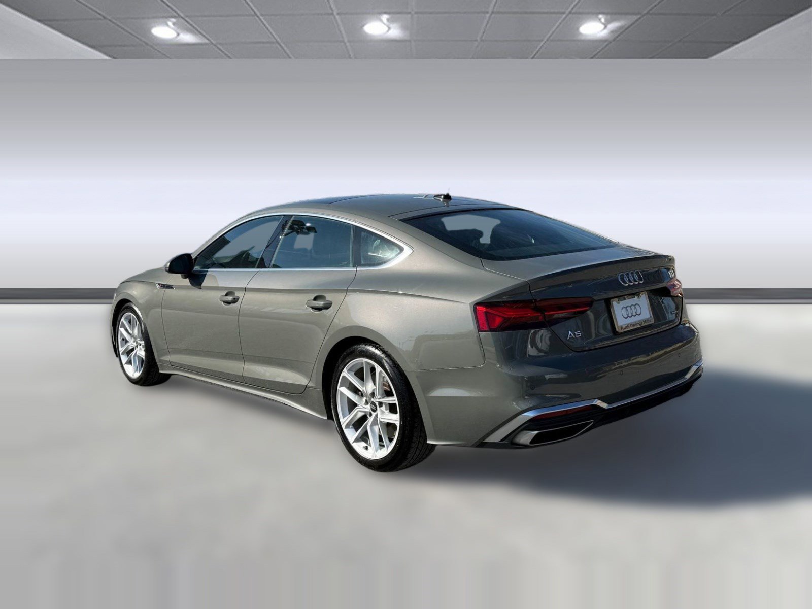 Used 2023 Audi A5 2.0T Premium Plus w/ Premium Plus image 3