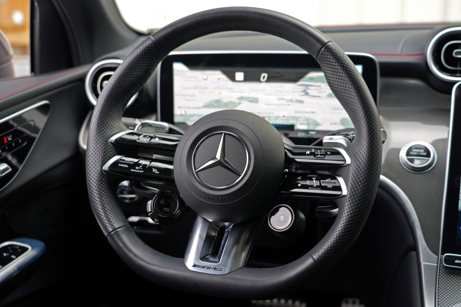 Used 2024 Mercedes-Benz GLC 43 AMG 4MATIC image 24