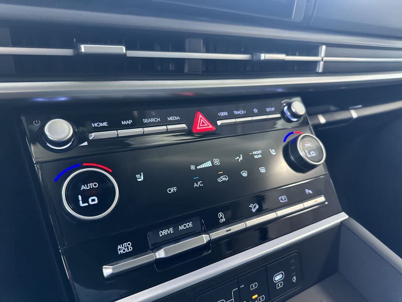 New 2027 Hyundai Santa Fe SEL FWD image 20