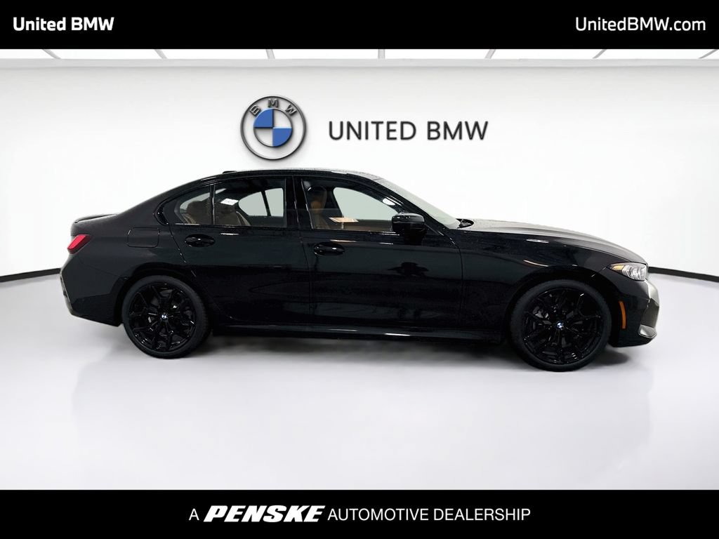 New 2026 BMW 330i Sedan w/ M Sport Package RWD image 4