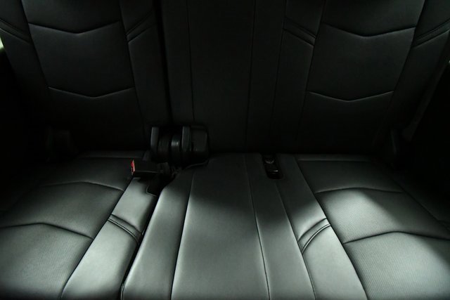 Used 2019 Cadillac Escalade ESV Premium Luxury image 27