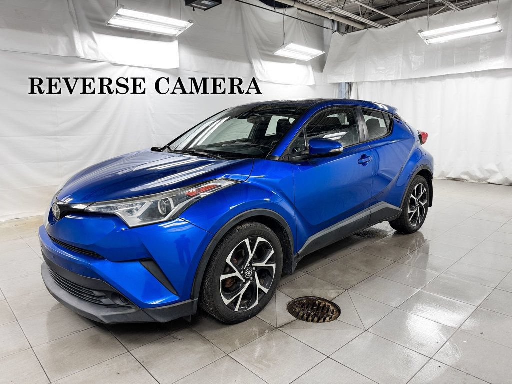 Used 2018 Toyota C-HR XLE FWD image 1