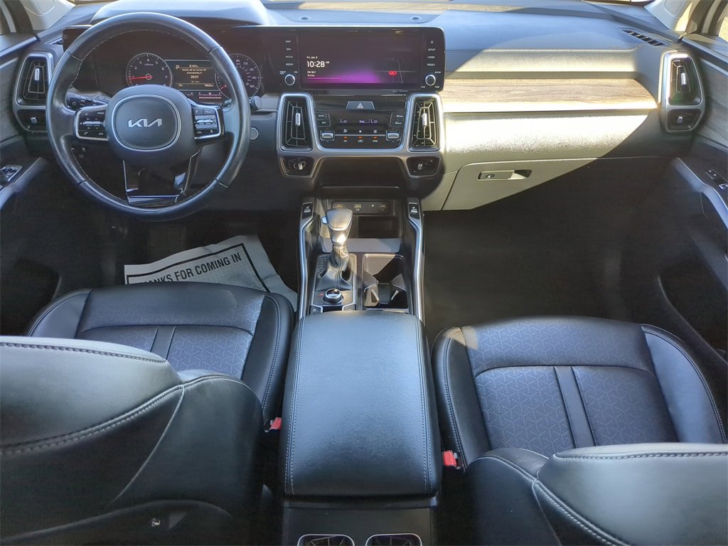 Used 2022 Kia Sorento X-Line EX image 12